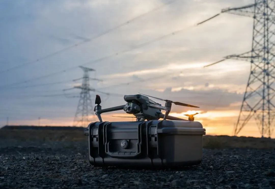 安防及巡检利器:大疆小型行业无人机 Mavic 3T 亮点解读 安防及巡检利器:大疆小型行业无人机 Mavic 3T 亮点解读